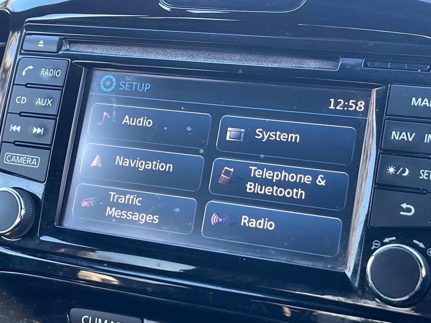 Used Nissan Juke 2017 for sale - 76799430: Photo 20