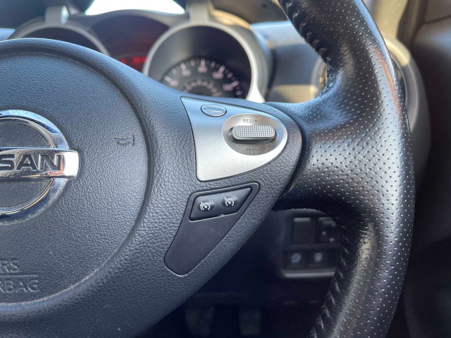 Used Nissan Juke 2017 for sale - 76799430: Photo 23