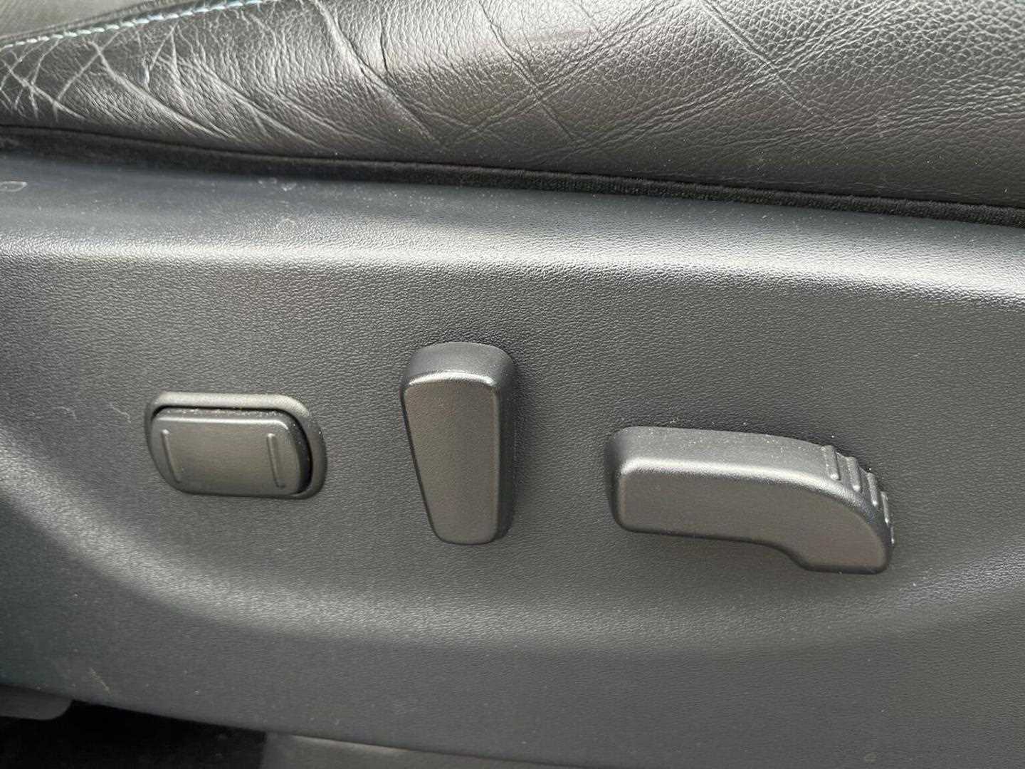 Used Nissan Navara 2021 for sale - 76791926: Photo 30