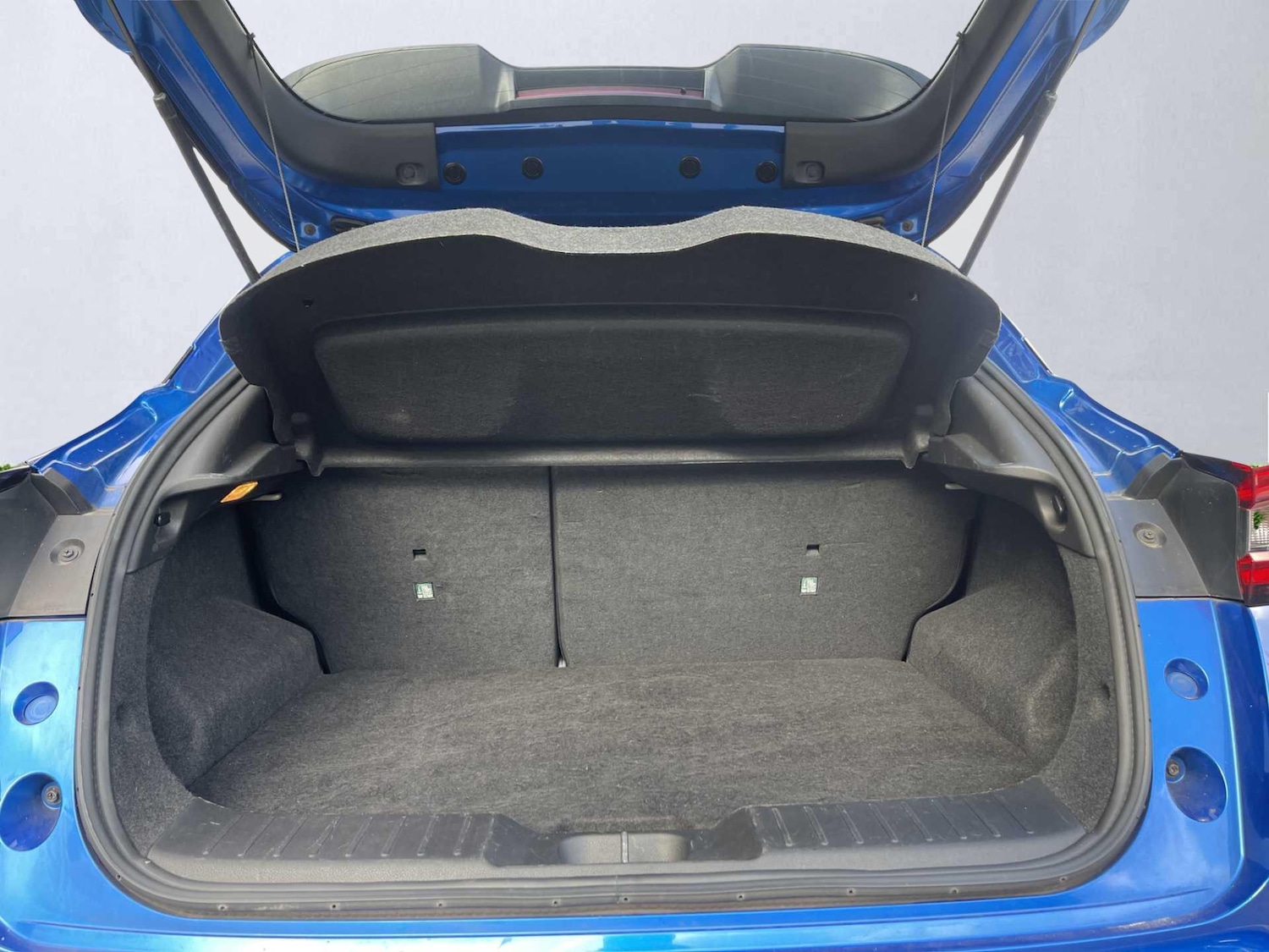 Used Nissan Juke 2023 for sale - 76128995: Photo 18