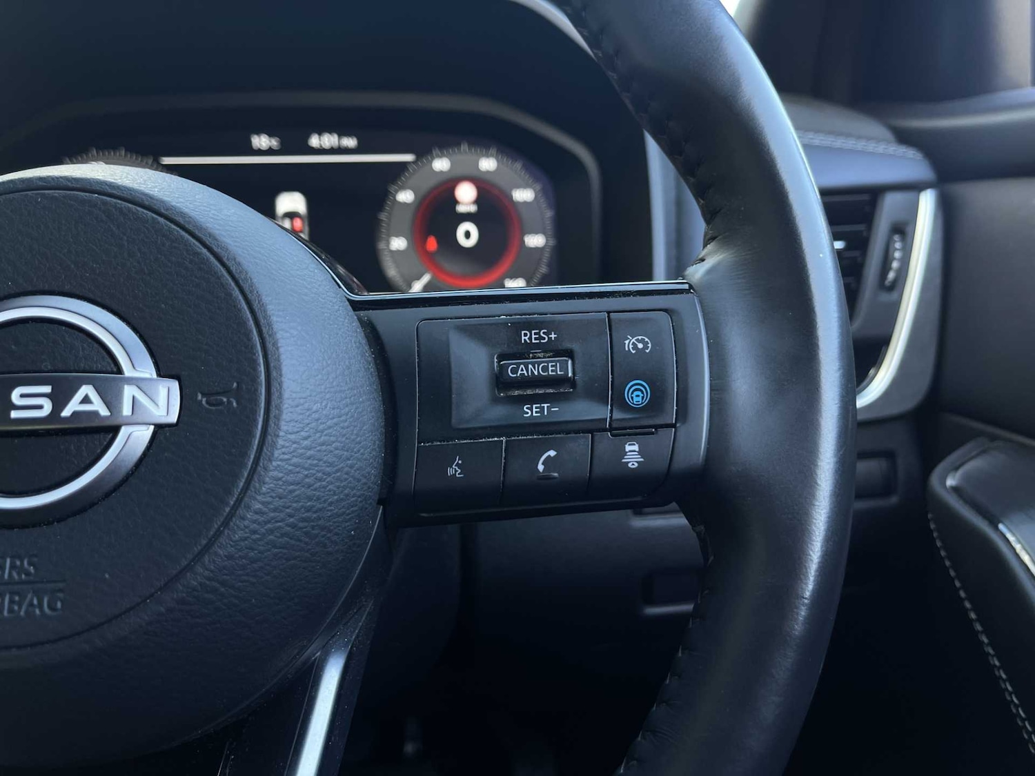 Used Nissan Qashqai 2022 for sale - 76102502: Photo 26