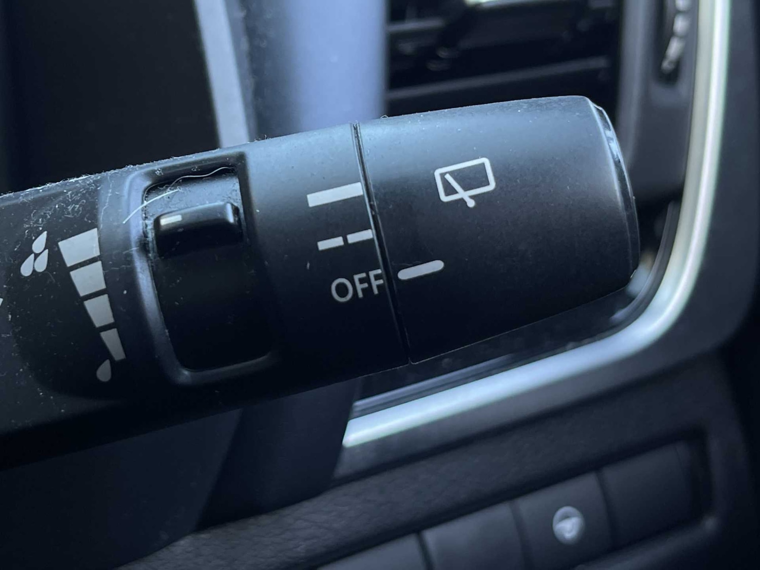 Used Nissan Qashqai 2022 for sale - 76102502: Photo 28