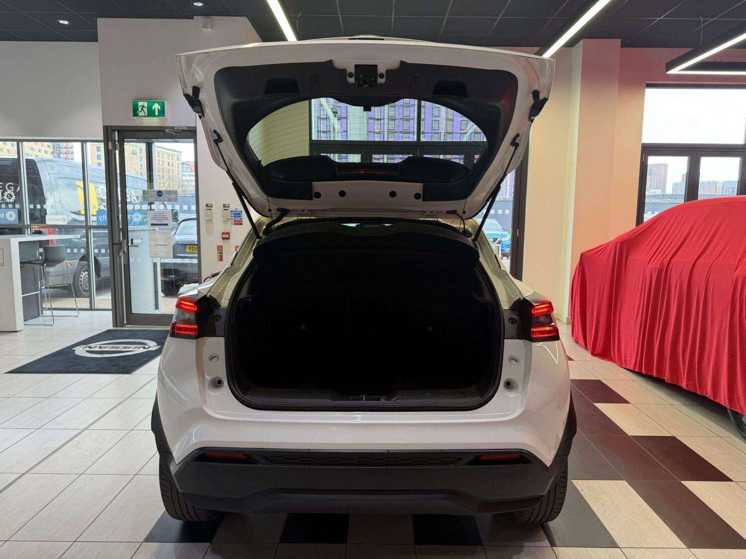 Used Nissan Juke 2023 for sale - 78192068: Photo 6