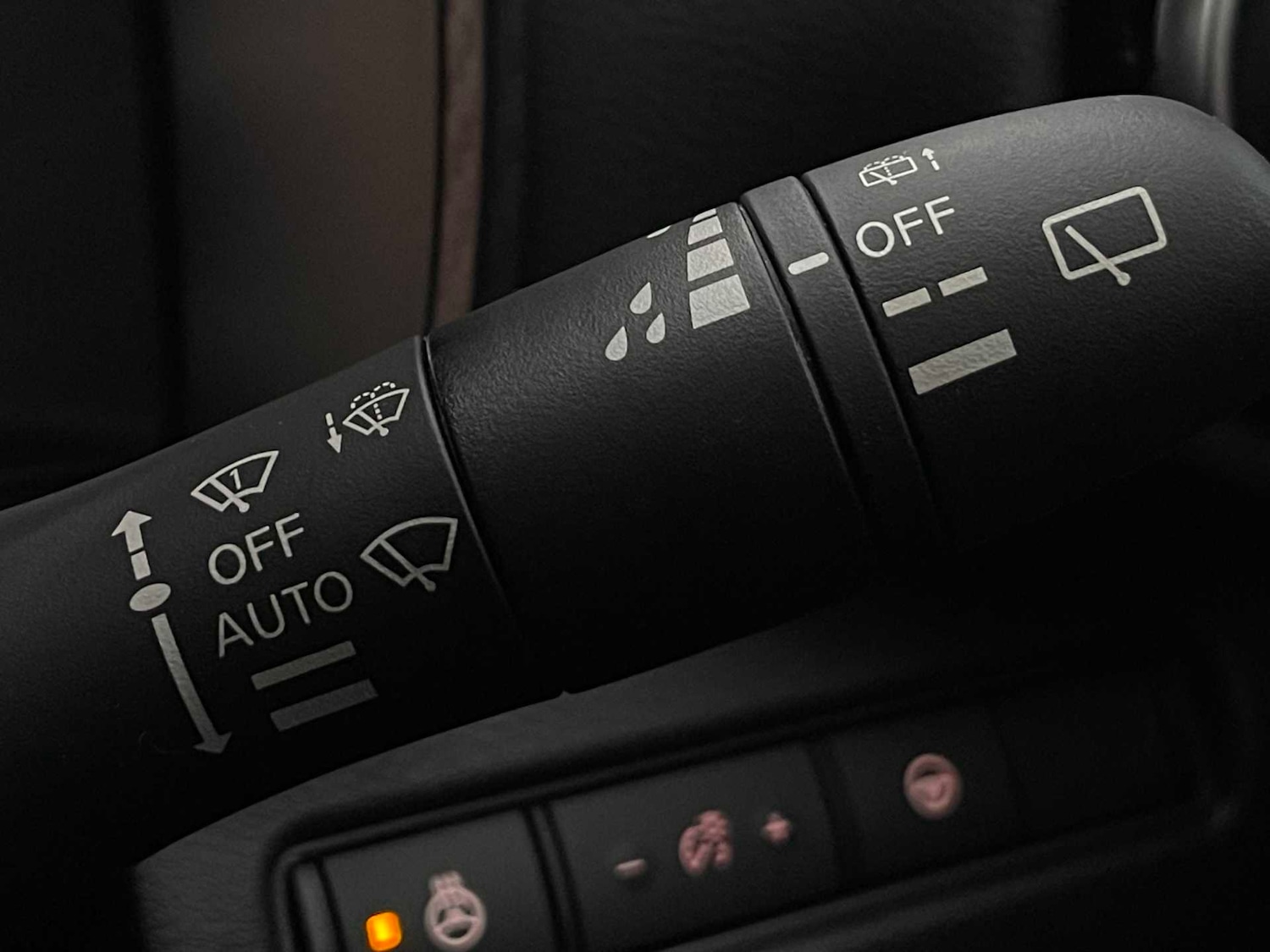 Used Nissan Juke 2024 for sale - 77069329: Photo 28