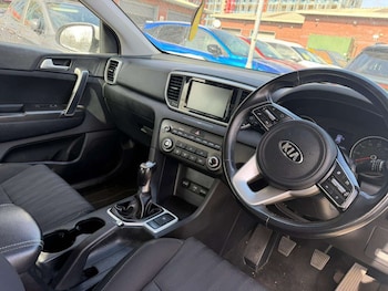 Used Kia Sportage 2018 for sale - 78191938: Photo
