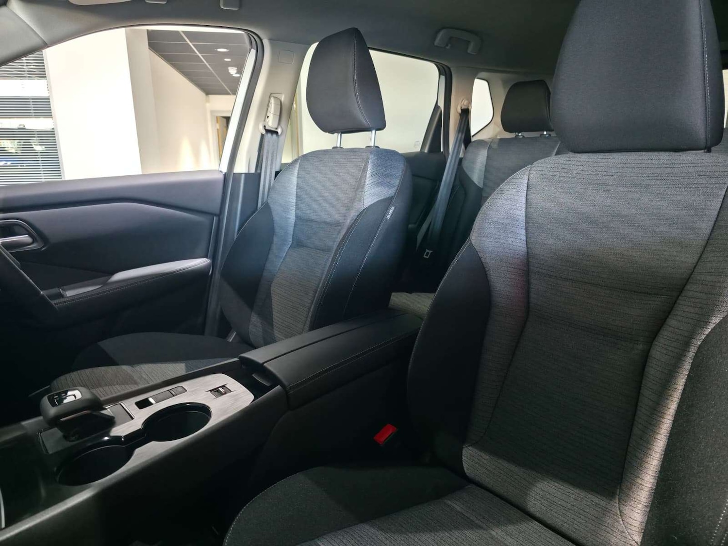 Used Nissan X-Trail 2026 for sale - 78196317: Photo 4