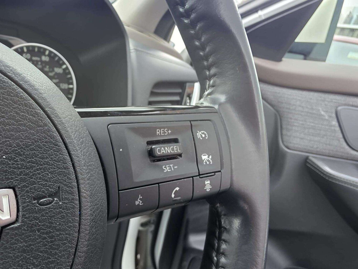 Used Nissan X-Trail 2023 for sale - 78193990: Photo 13