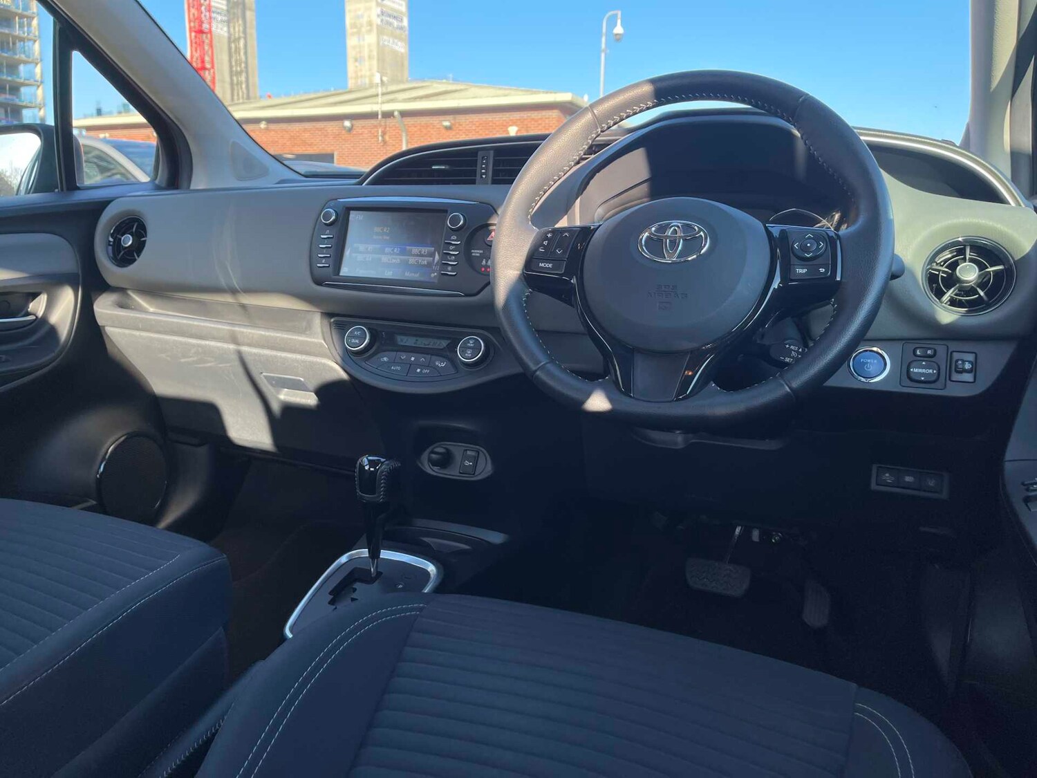 Used Toyota Yaris 2019 for sale - 77488640: Photo 15