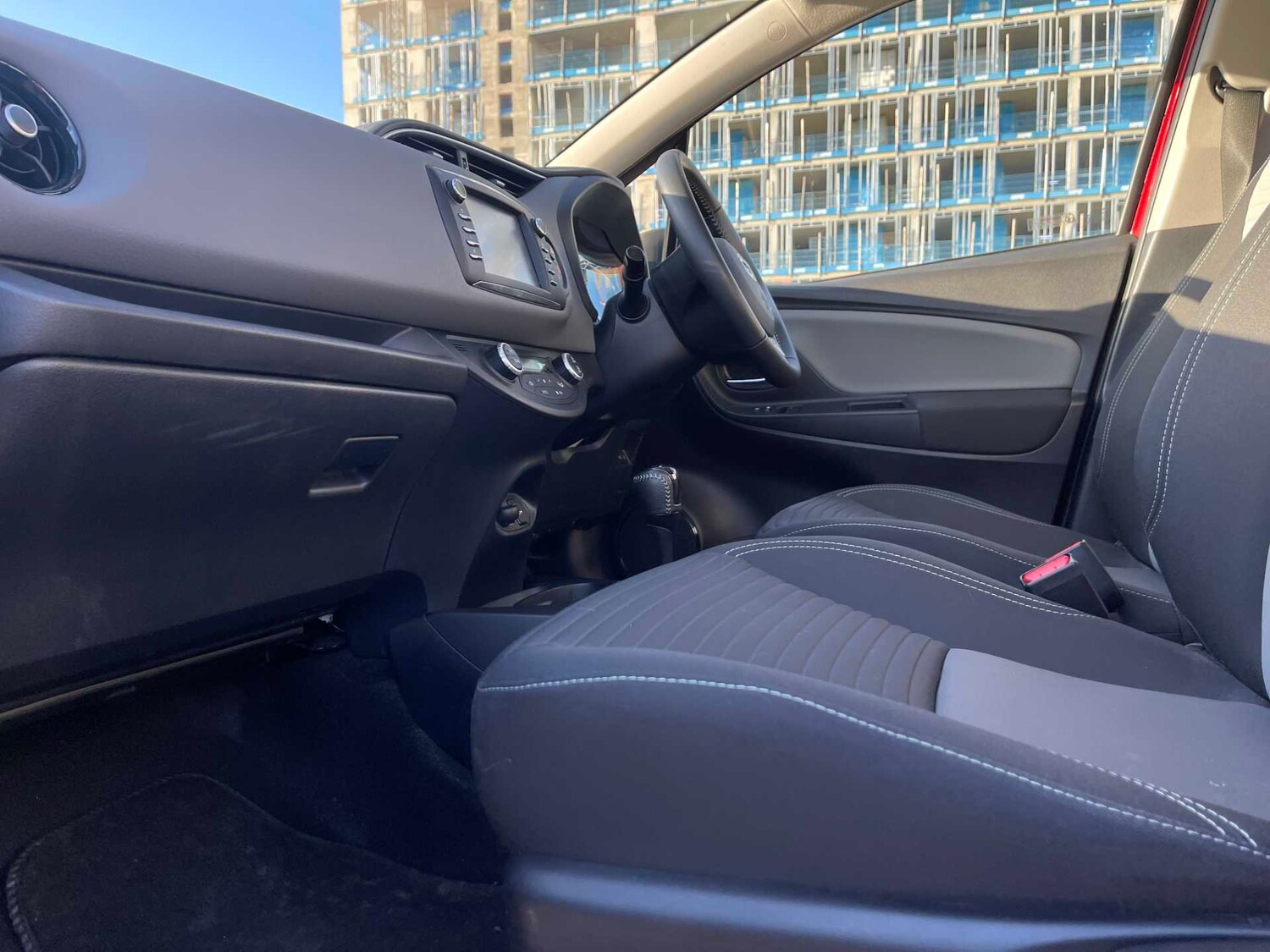 Used Toyota Yaris 2019 for sale - 77488640: Photo 16