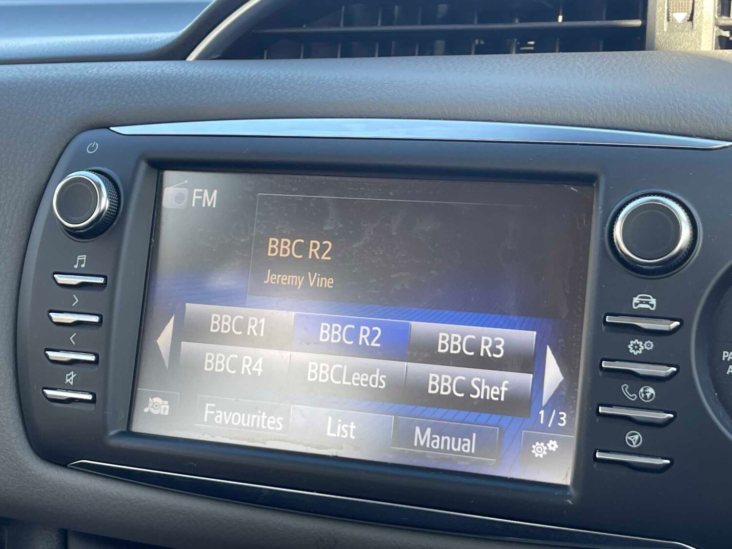 Used Toyota Yaris 2019 for sale - 77488640: Photo 20