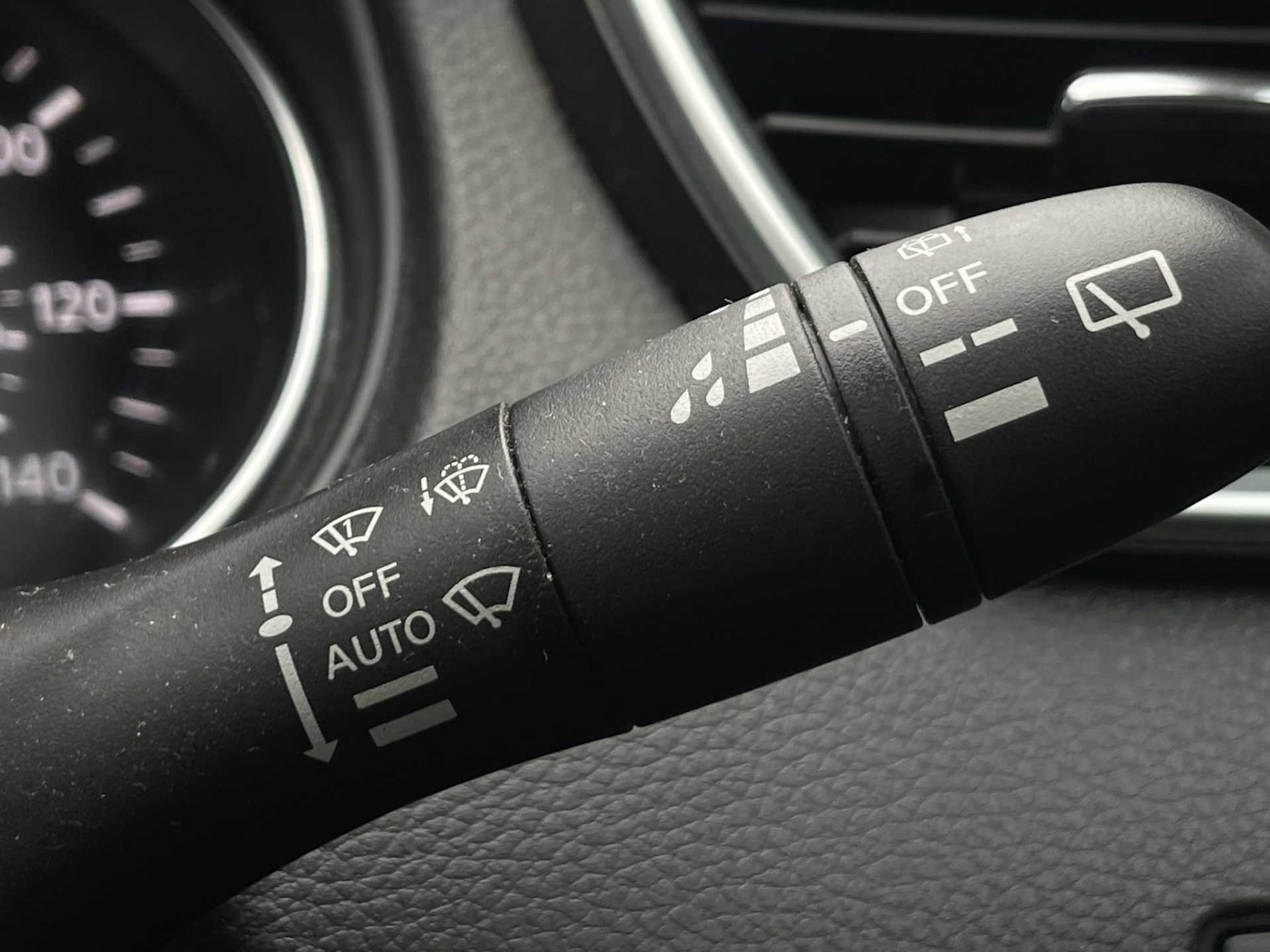 Used Nissan Qashqai 2017 for sale - 76299416: Photo 28