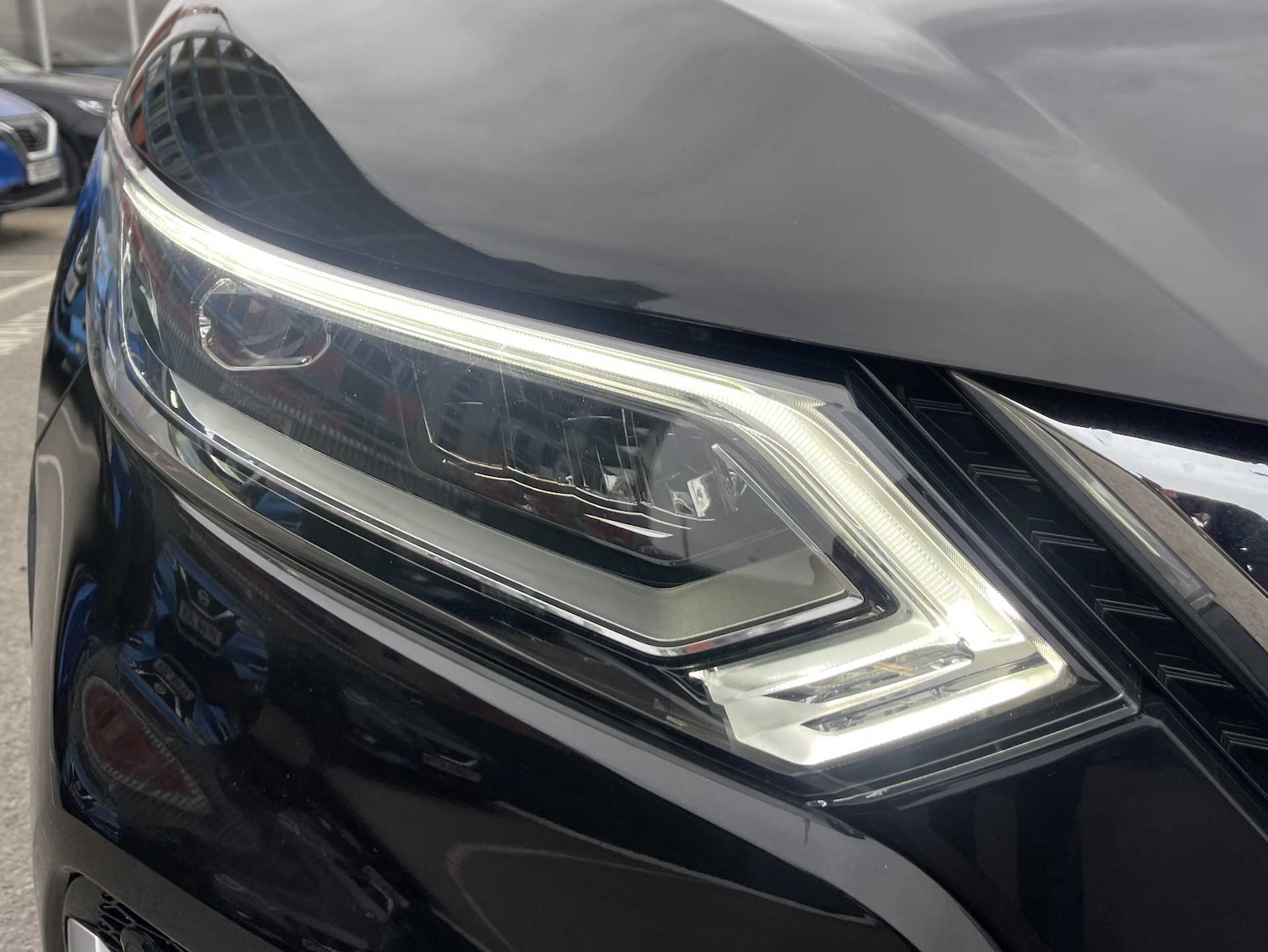 Used Nissan Qashqai 2017 for sale - 76299416: Photo 32