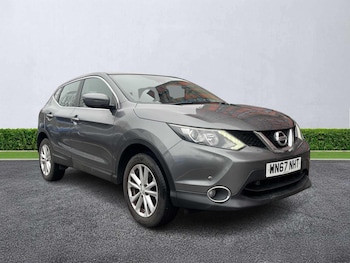 Used Nissan Qashqai 2017 for sale - 77662544: Photo