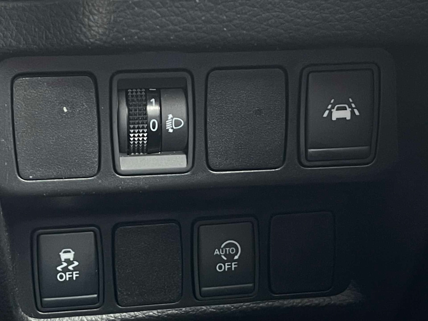 Used Nissan Qashqai 2017 for sale - 77662544: Photo 31