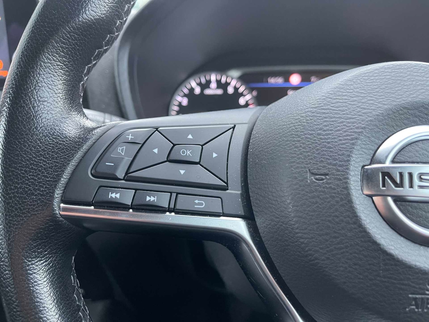 Used Nissan Juke 2022 for sale - 76719380: Photo 25