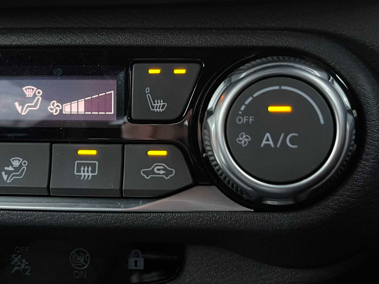 Used Nissan Juke 2022 for sale - 76719380: Photo 37