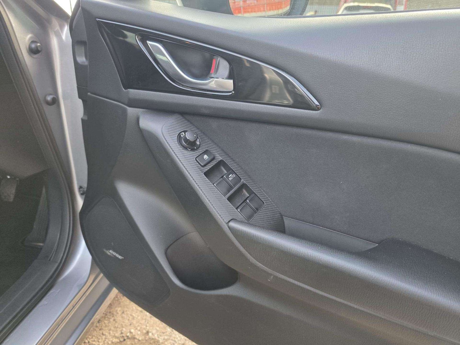 Used Mazda Mazda3 2016 for sale - 77896246: Photo 12