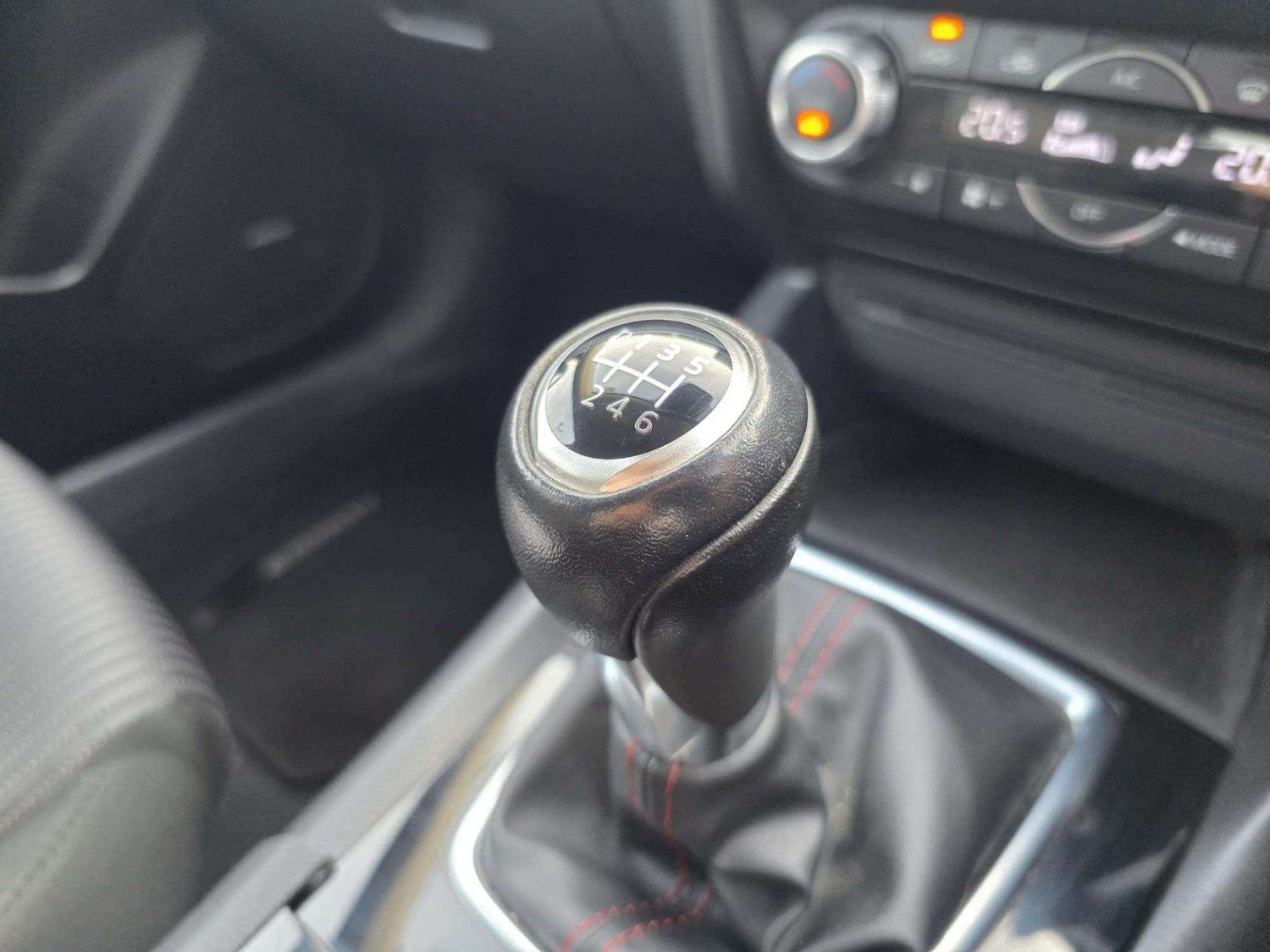 Used Mazda Mazda3 2016 for sale - 77896246: Photo 15