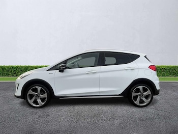 Used Ford Fiesta 2019 for sale - 76741075: Photo