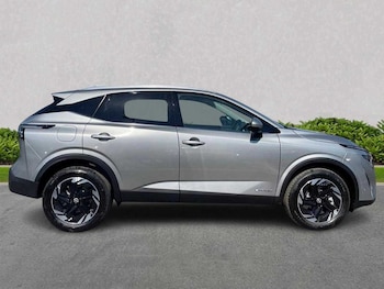 Used Nissan Qashqai 2025 for sale - 75435368: Photo