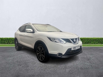 Used Nissan Qashqai 2017 for sale - 76651269: Photo