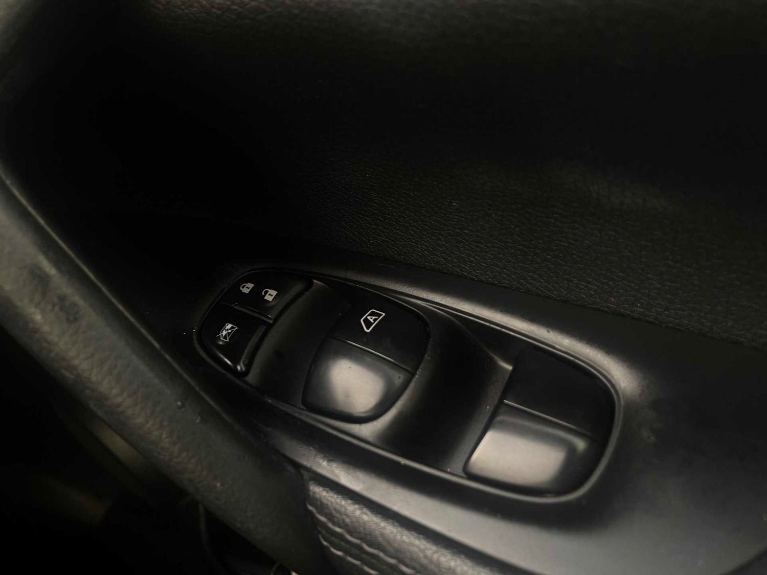 Used Nissan Qashqai 2017 for sale - 76651269: Photo 21