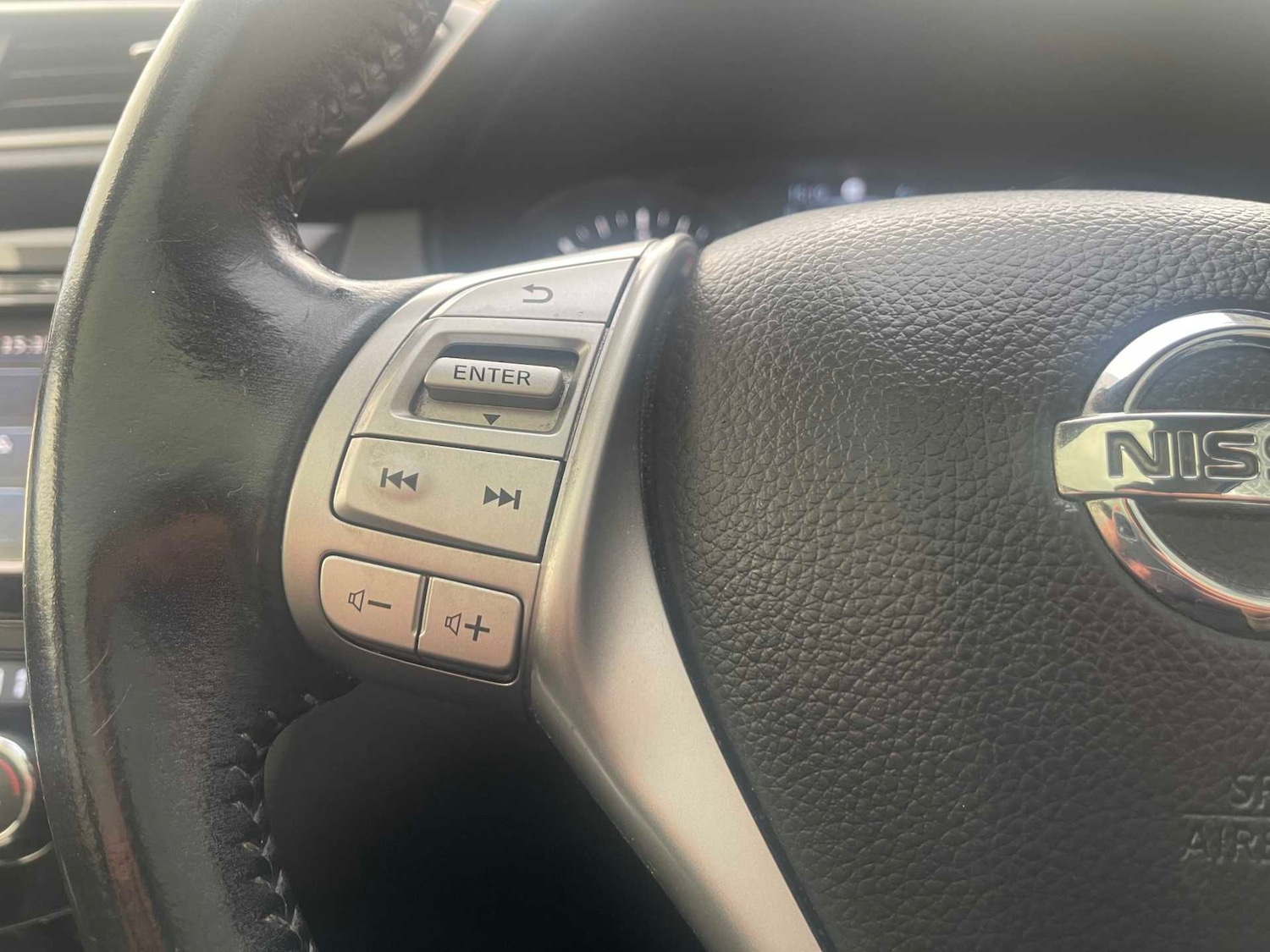 Used Nissan Qashqai 2017 for sale - 76651269: Photo 26