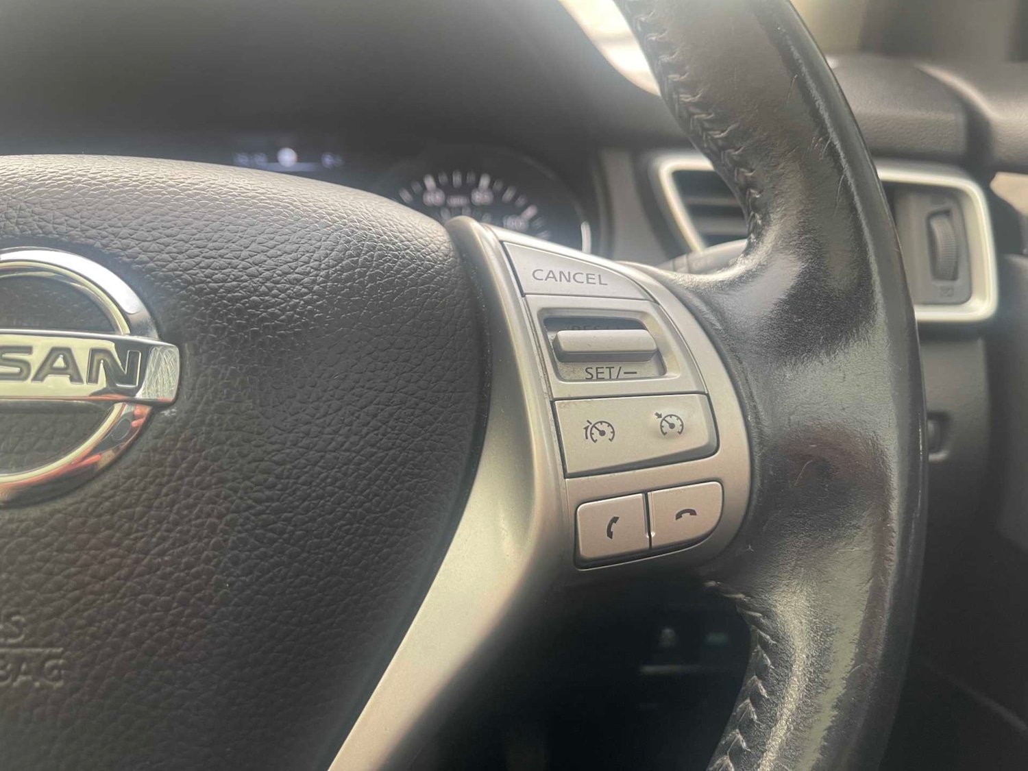 Used Nissan Qashqai 2017 for sale - 76651269: Photo 27