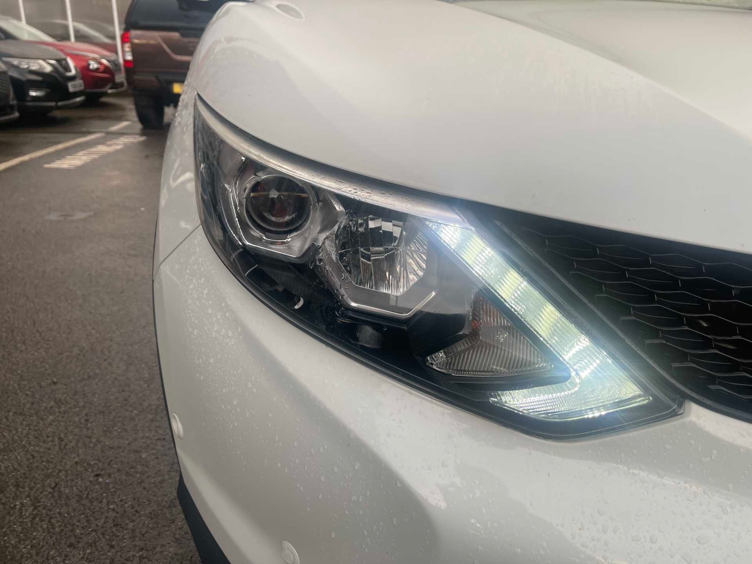 Used Nissan Qashqai 2017 for sale - 76651269: Photo 31