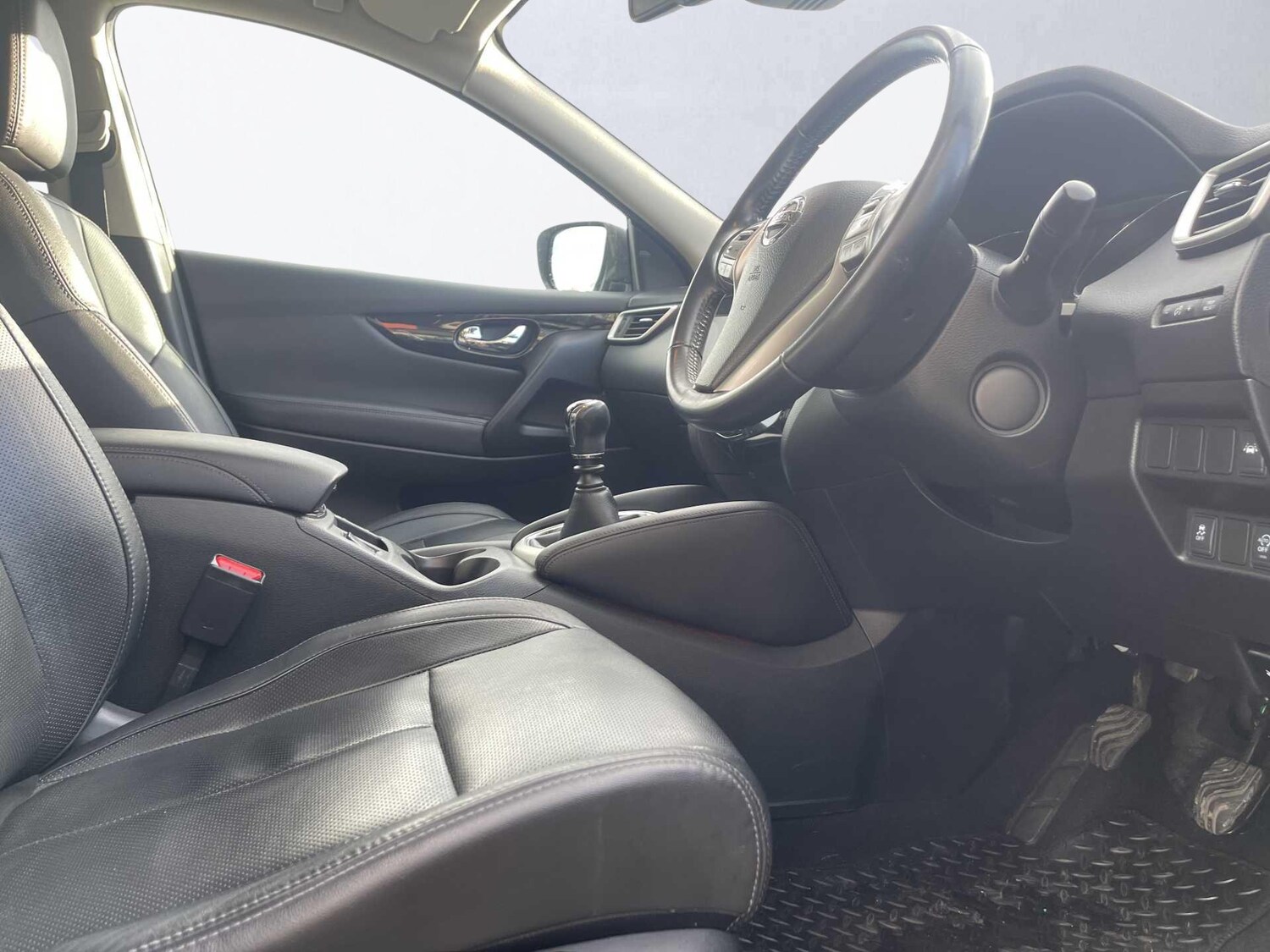 Used Nissan Qashqai 2015 for sale - 76651282: Photo 17