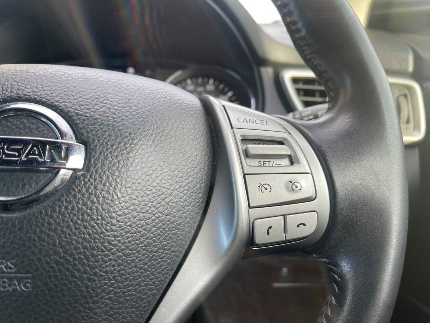 Used Nissan Qashqai 2015 for sale - 76651282: Photo 28