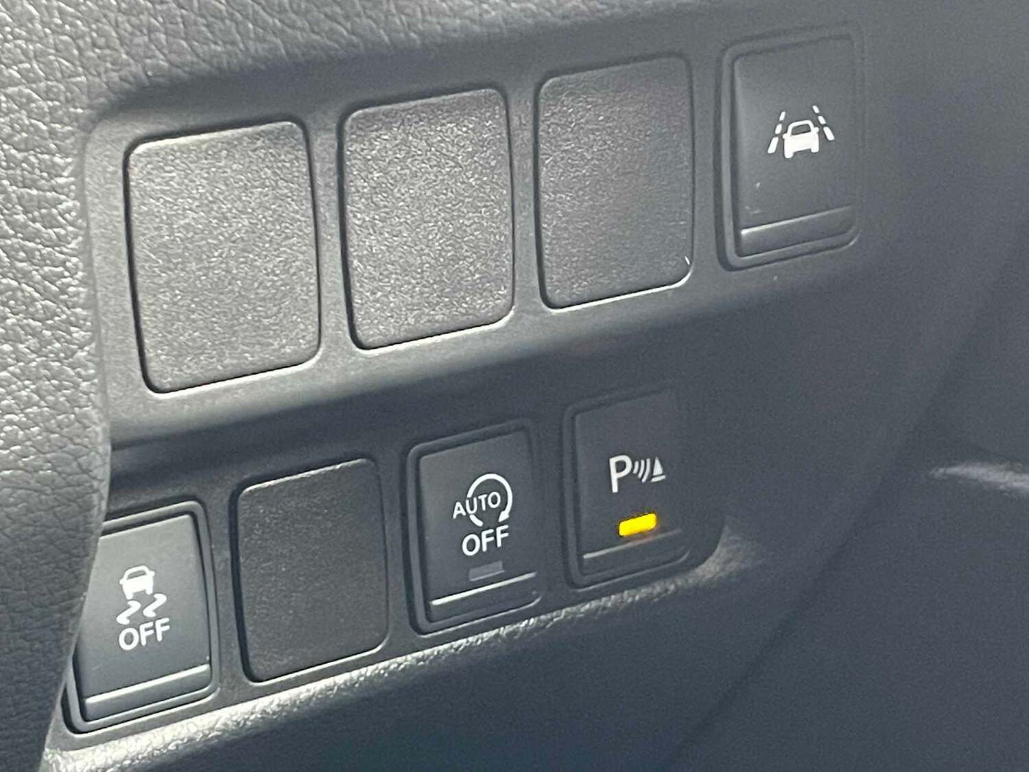 Used Nissan Qashqai 2015 for sale - 76651282: Photo 40