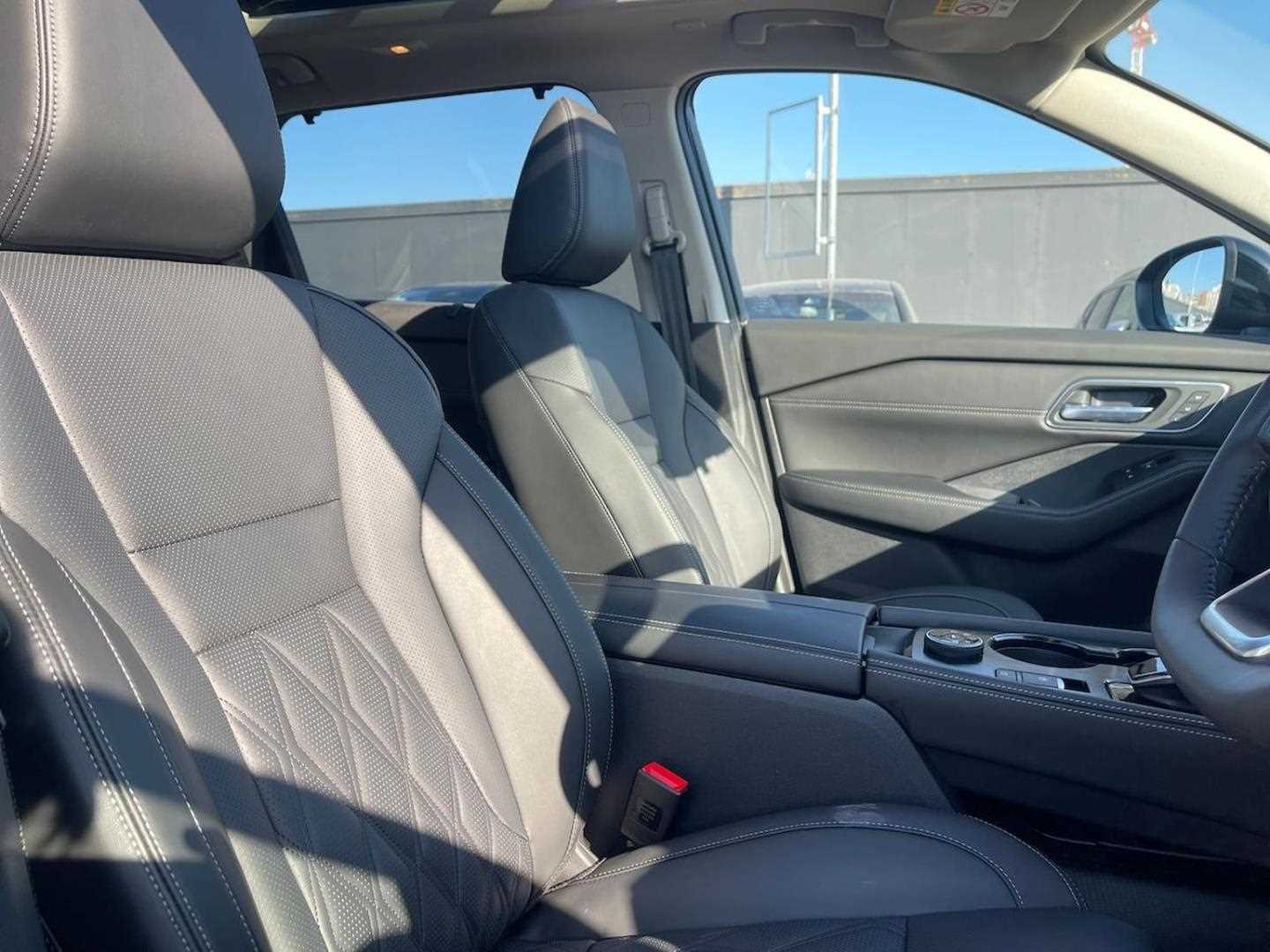 Used Nissan X-Trail 2025 for sale - 75724717: Photo 35