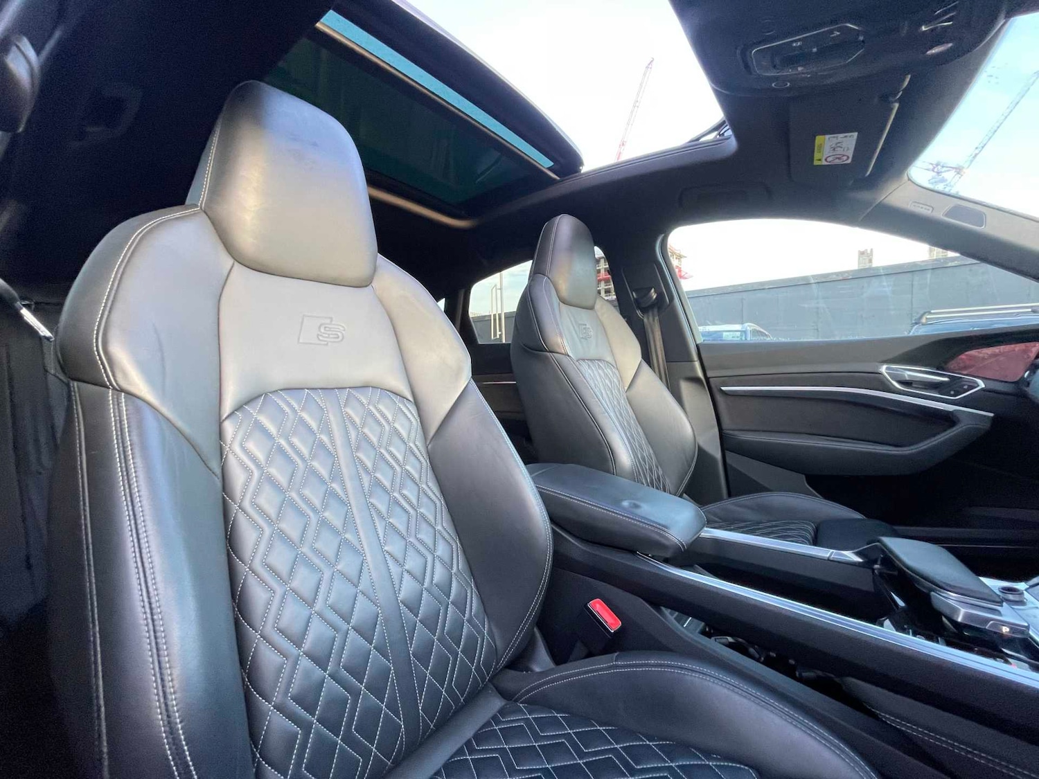 Used Audi e-tron 2022 for sale - 77487451: Photo 43