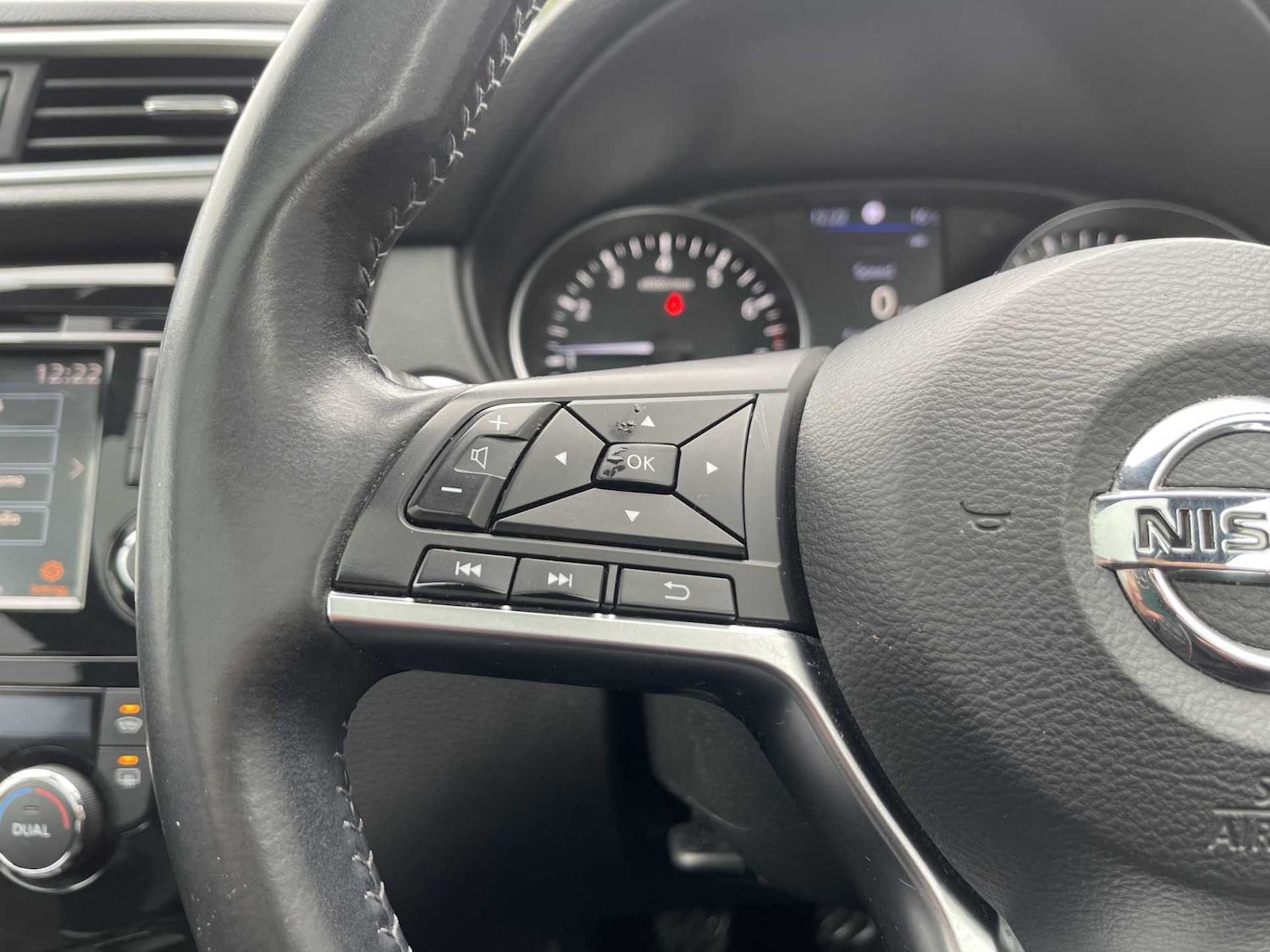 Used Nissan Qashqai 2020 for sale - 76170748: Photo 25