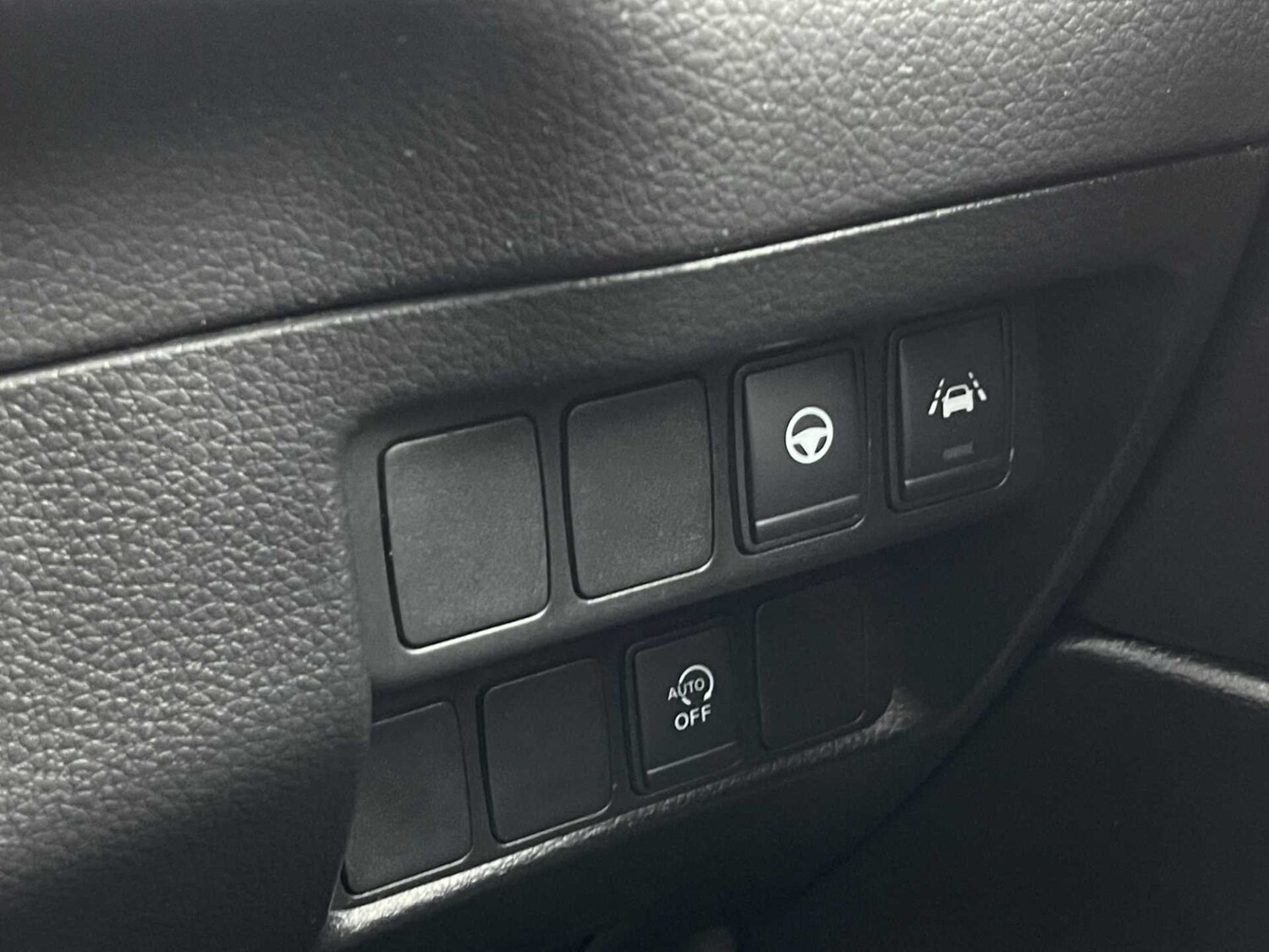 Used Nissan Qashqai 2020 for sale - 76170748: Photo 39
