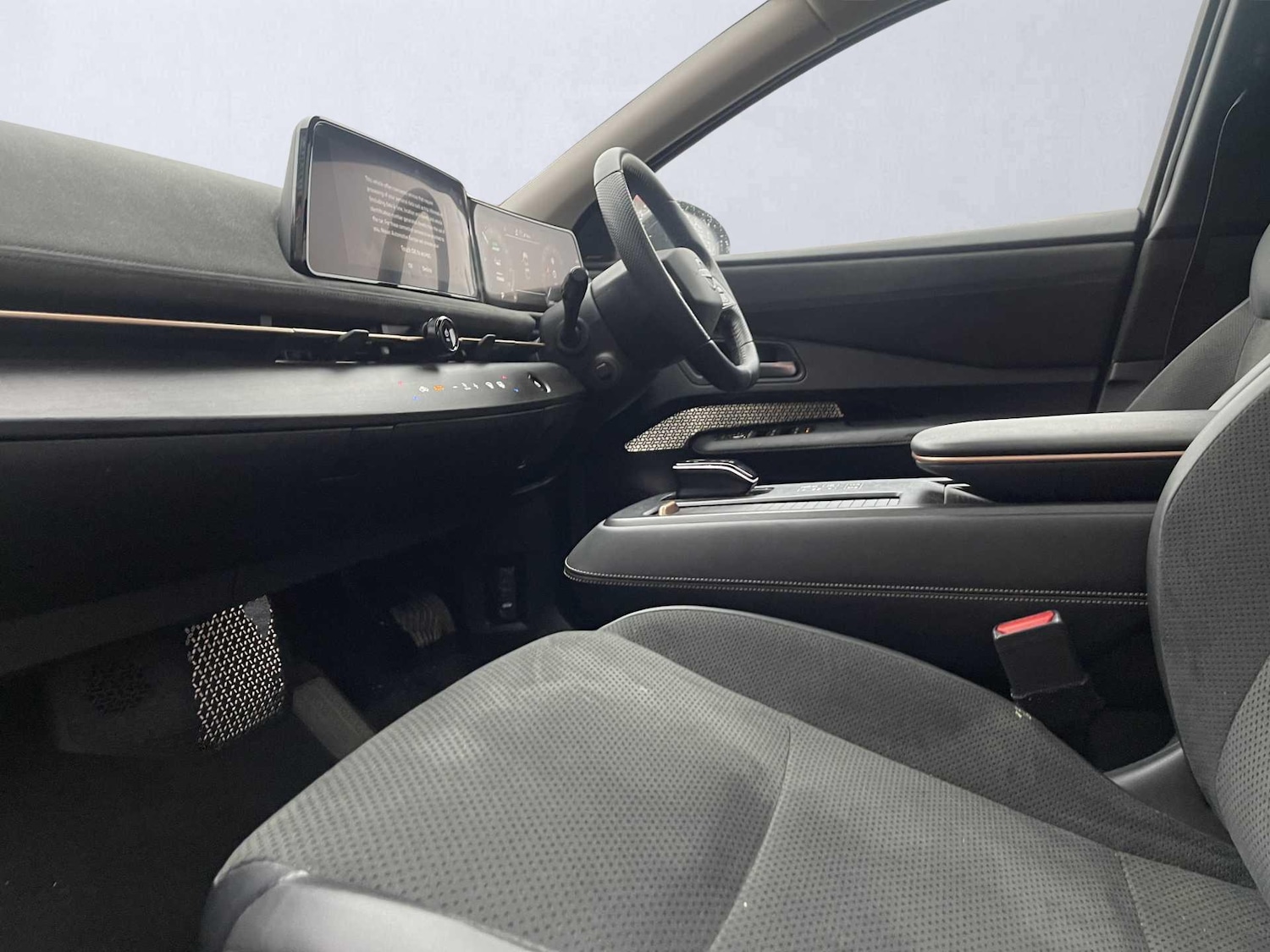 Used Nissan ARIYA 2024 for sale - 76986923: Photo 17