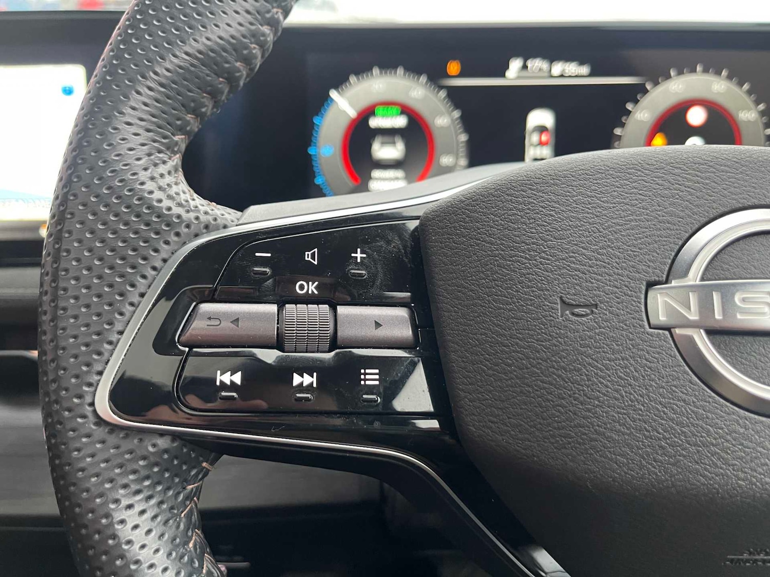 Used Nissan ARIYA 2024 for sale - 76986923: Photo 26