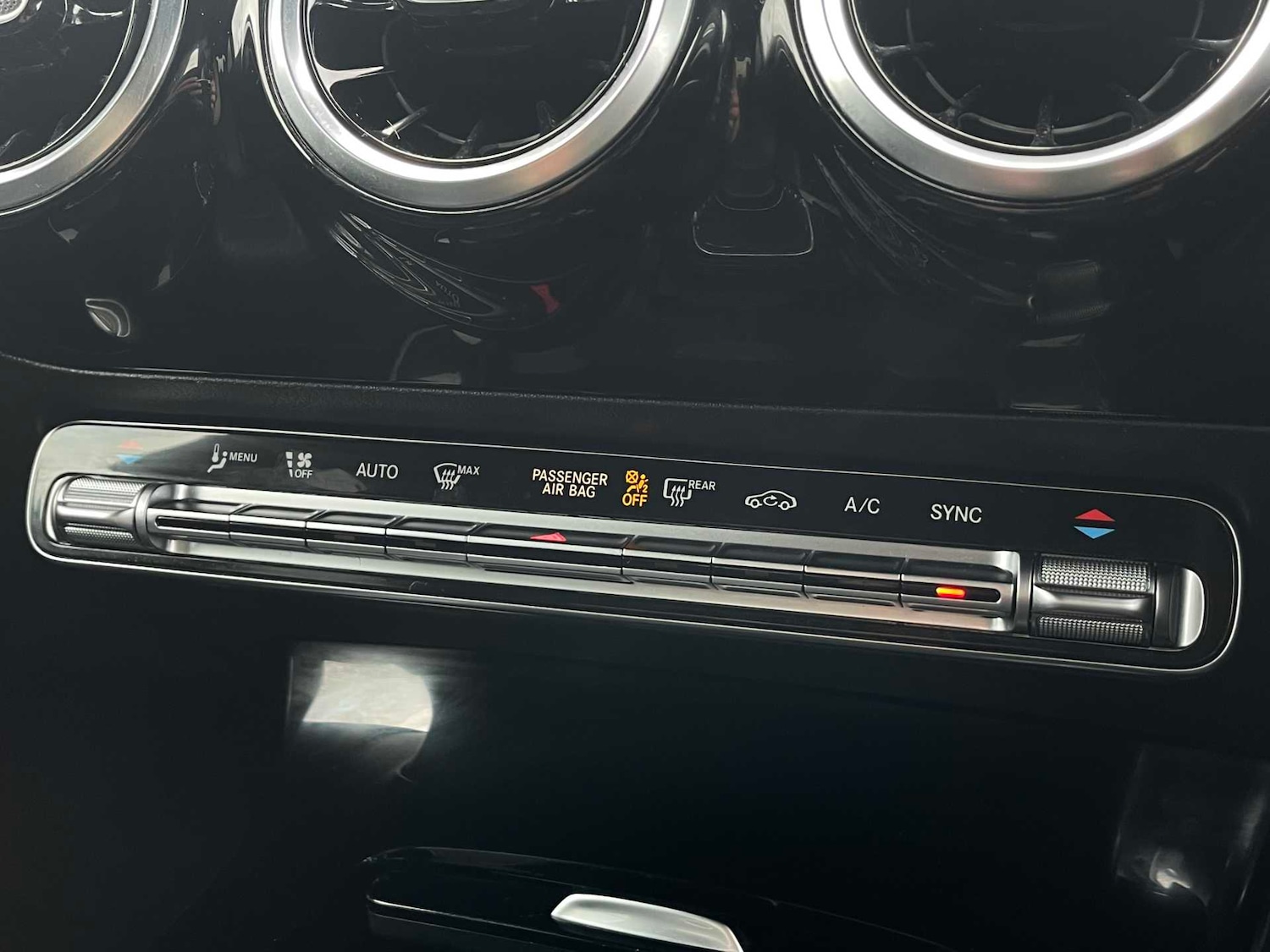 Used Mercedes-Benz CLA 2021 for sale - 76477315: Photo 24