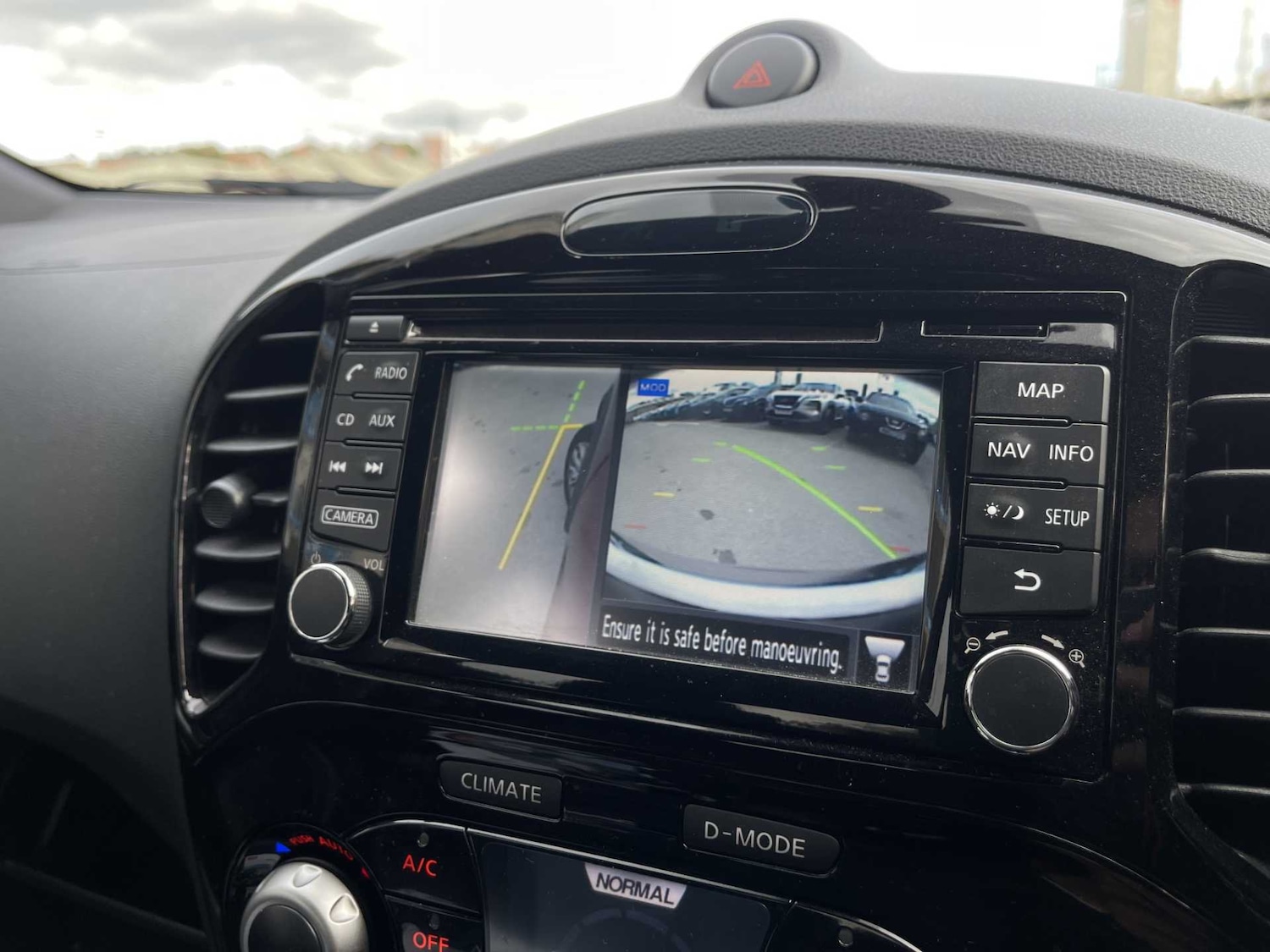 Used Nissan Juke 2016 for sale - 76115521: Photo 43