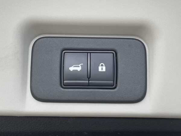 Used Nissan ARIYA 2023 for sale - 76212060: Photo 39