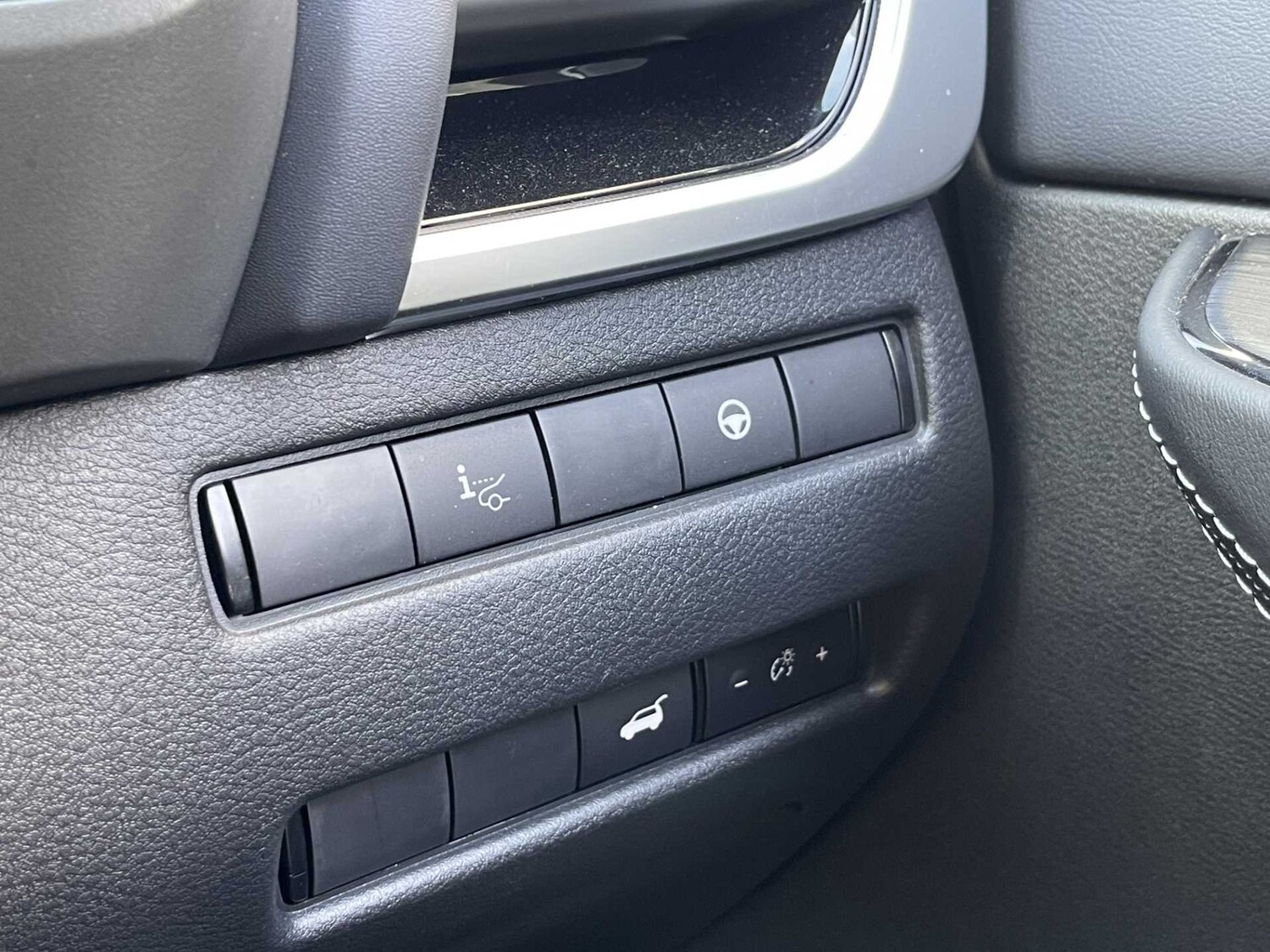 Used Nissan Qashqai 2023 for sale - 76102482: Photo 43