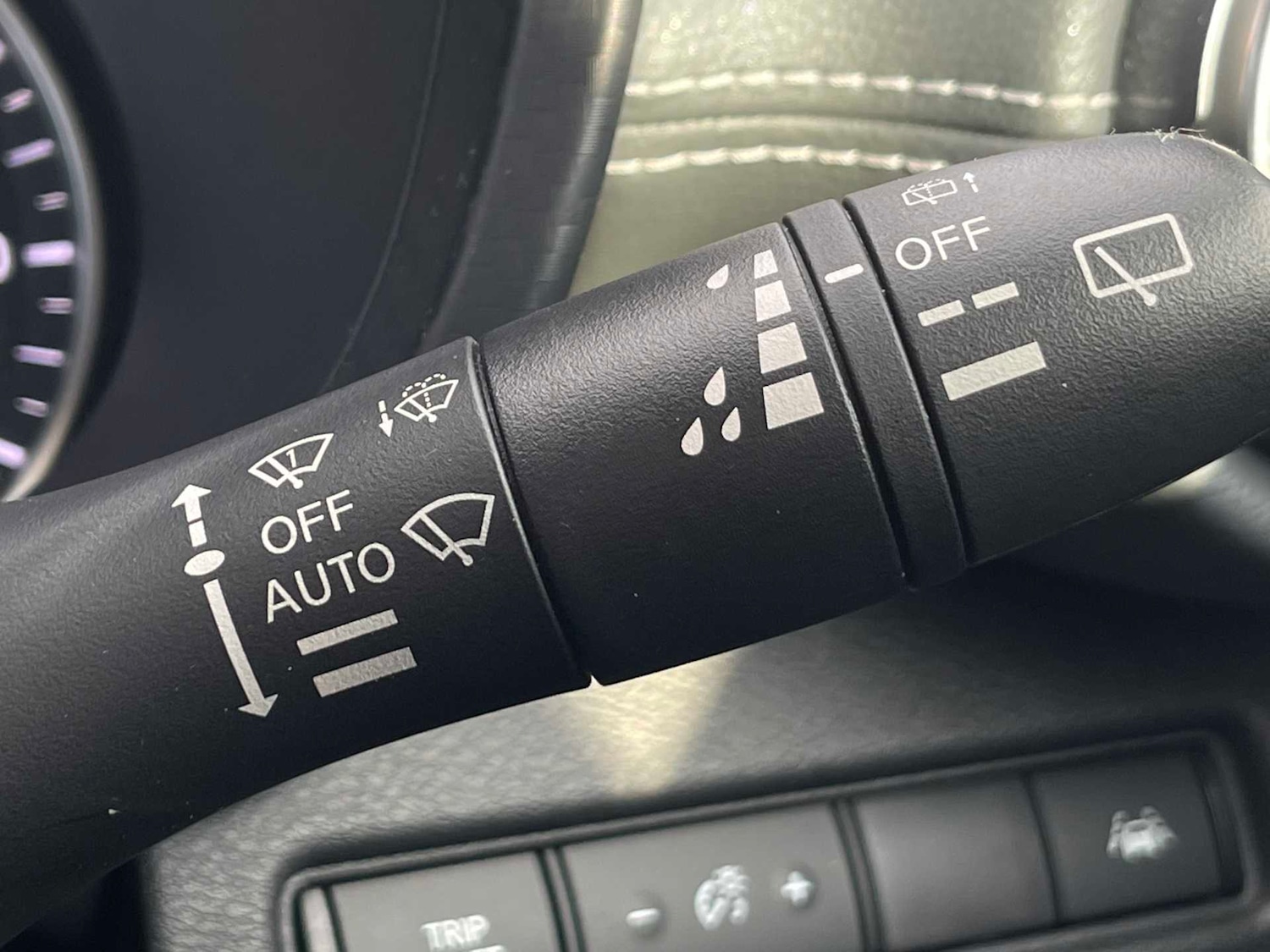 Used Nissan Juke 2022 for sale - 76651210: Photo 28