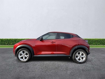 Used Nissan Juke 2022 for sale - 76651210: Photo