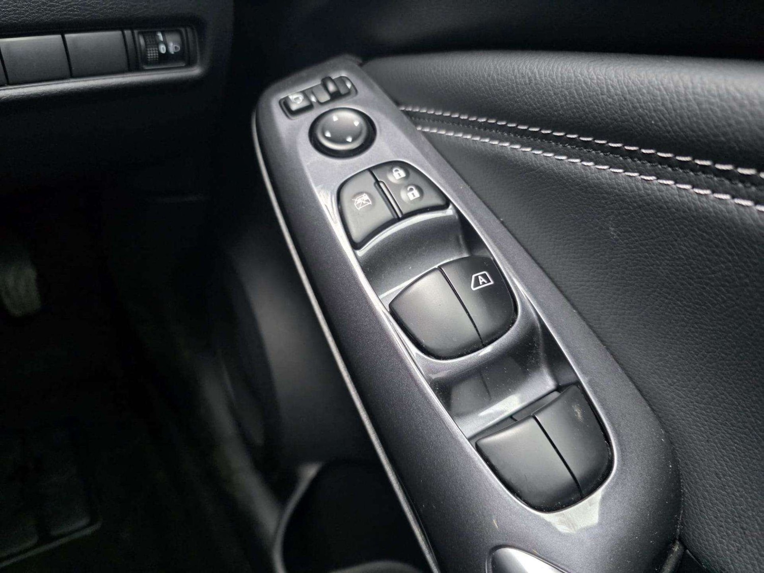 Used Nissan Juke 2023 for sale - 78139549: Photo 35