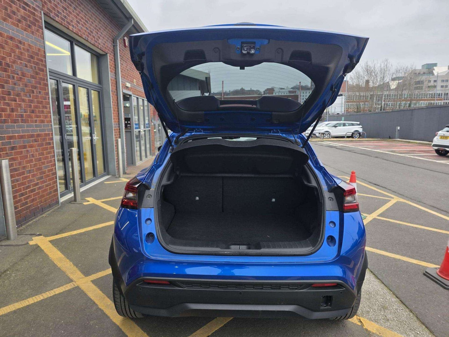 Used Nissan Juke 2023 for sale - 78139549: Photo 36