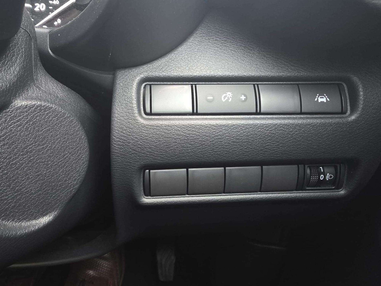 Used Nissan Juke 2023 for sale - 78139549: Photo 37