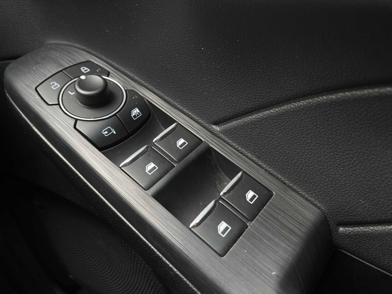 Used Ford Kuga 2022 for sale - 77676388: Photo 20