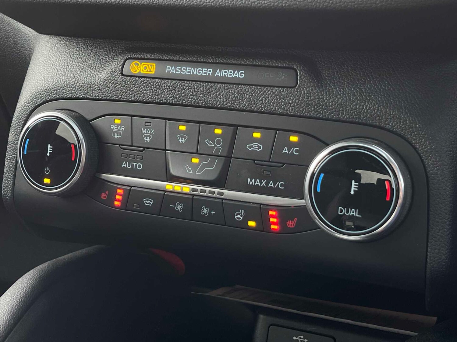 Used Ford Kuga 2022 for sale - 77676388: Photo 24