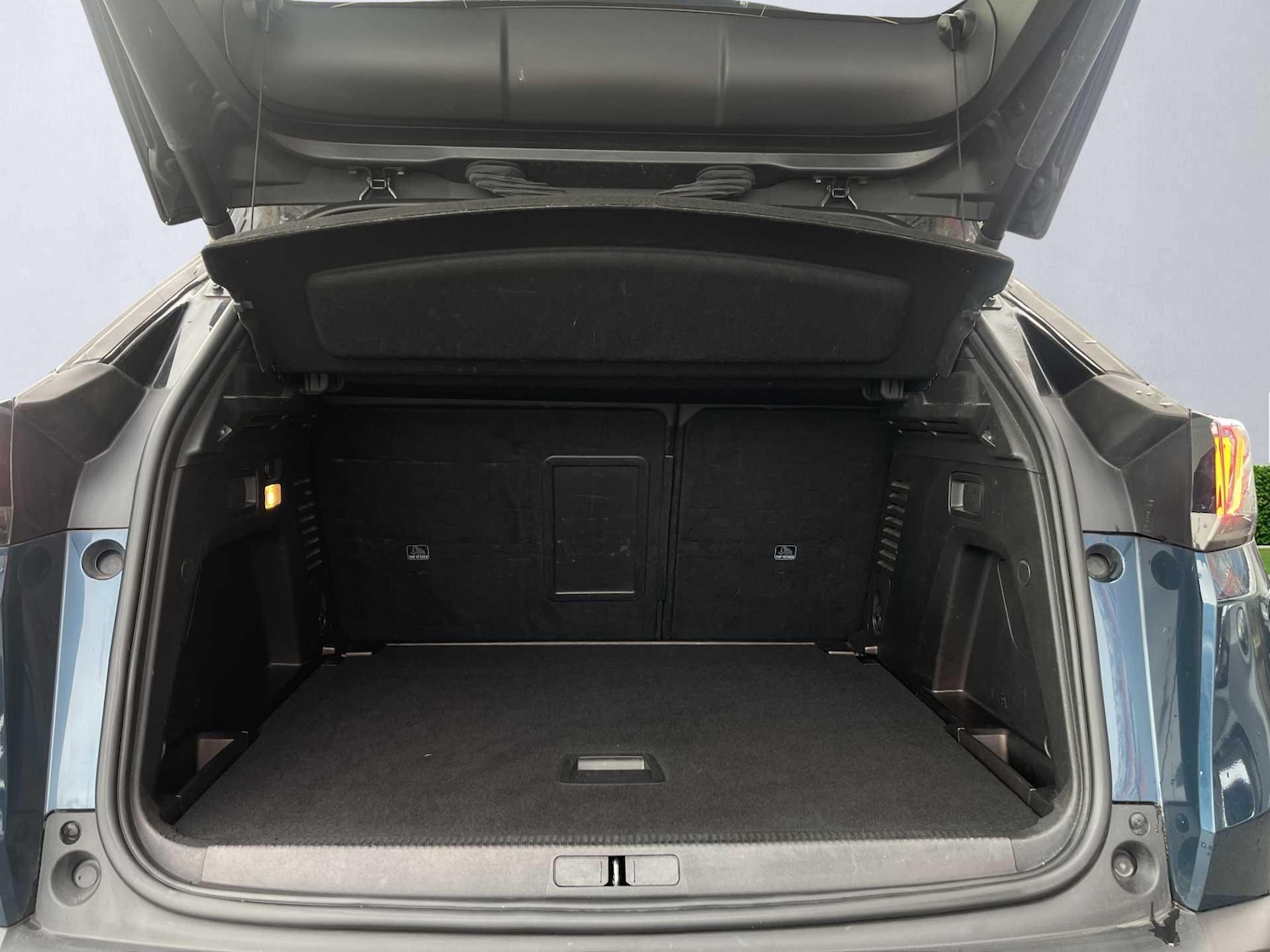 Used Peugeot 3008 2022 for sale - 77650288: Photo 18